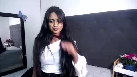 Snapshot of delilah_blazee chatting on May 2026 06:03:01 PM Delilah Blaze online show from May 2026 06:03:01 PM