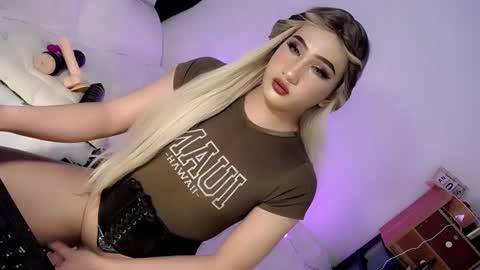 Chesca online show from January 2025 03:07:01 PM