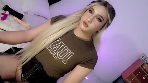 Chesca online show from January 2025 03:28:02 PM