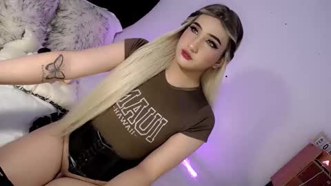 Chesca online show from February 2025 06:37:01 PM