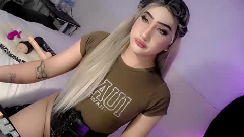 Chesca online show from October 2025 07:31:01 AM