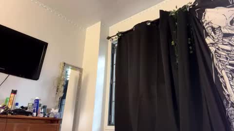 TankinBody online show from January 2025 07:11:01 PM