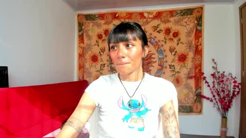 demeter__ online show from November 2025 01:15:02 PM