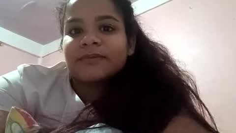 Snapshot of denisbrownlll chatting on December 2024 01:32:02 AM Dennis Brown online show from December 2024 01:32:02 AM