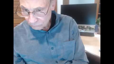 Den  Jet online show from January 2026 02:26:01 AM