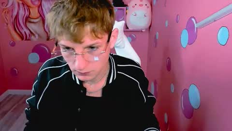 Dennis online show from November 2025 04:09:01 PM