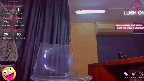 Snapshot of denychantall chatting on December 2024 02:19:02 PM denychantall online show from December 2024 02:19:02 PM
