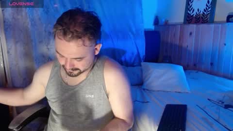 Snapshot of dereck_mills3 chatting on February 2026 03:07:01 AM Dereck Mills3 online show from February 2026 03:07:01 AM