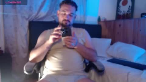 Snapshot of dereck_mills3 chatting on February 2026 03:37:02 AM Dereck Mills3 online show from February 2026 03:37:02 AM