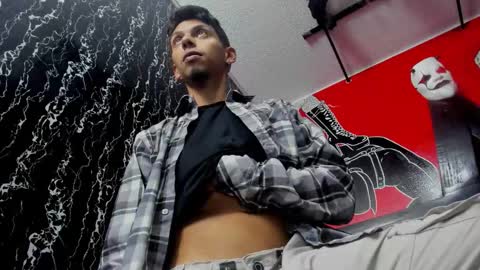 Snapshot of dereck_monroe chatting on February 2026 10:34:02 AM Dereck online show from February 2026 10:34:02 AM