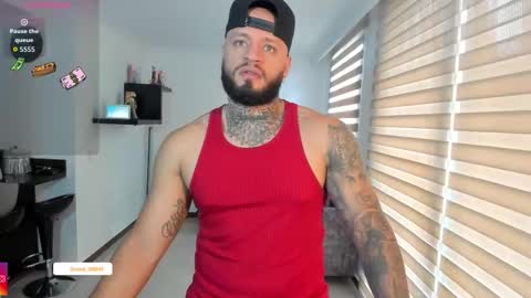 Snapshot of dereckgreen chatting on February 2026 08:47:01 PM dereckgreen online show from February 2026 08:47:01 PM