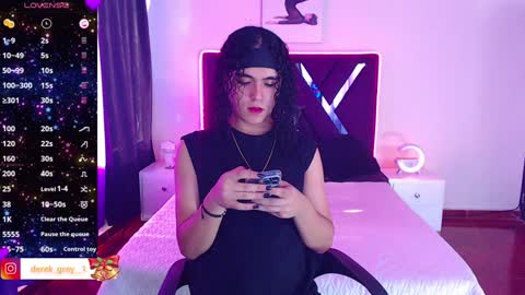 derek grey online show from January 2025 08:15:01 PM