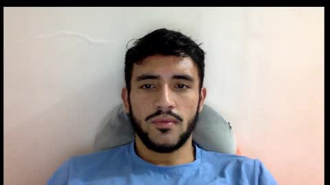 Snapshot of derek_smiith chatting on January 2025 02:25:01 AM Derek smiith online show from January 2025 02:25:01 AM