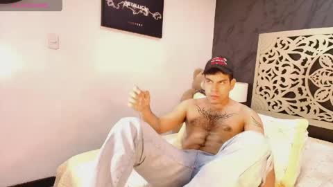 Snapshot of derek_voss chatting on May 2026 01:06:01 PM derek_voss online show from May 2026 01:06:01 PM