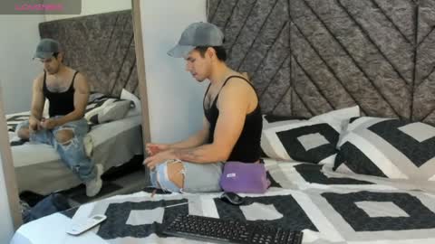 Snapshot of derek_voss chatting on May 2026 12:24:01 PM derek_voss online show from May 2026 12:24:01 PM