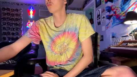 derekdings online show from November 2025 01:45:01 PM