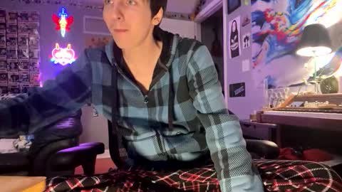 derekdings online show from November 2025 12:05:01 PM