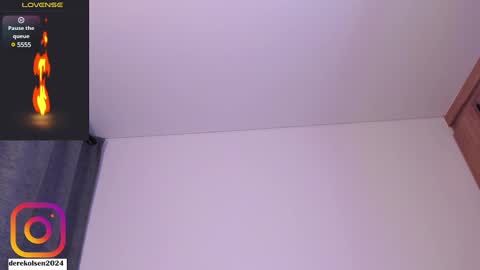 Derek  IG Derekolsen2024 online show from March 2025 05:24:02 AM