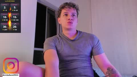 Derek  IG Derekolsen2024 online show from September 2025 02:44:02 AM