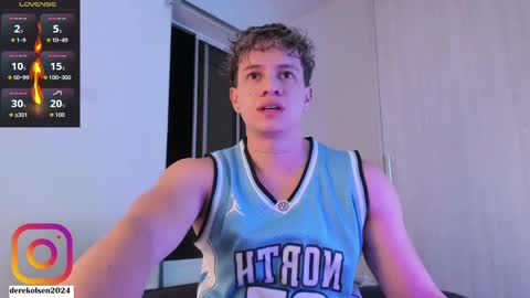 Derek  IG Derekolsen2024 online show from September 2025 02:14:01 AM