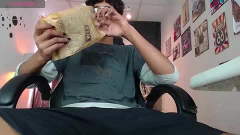 DEREN online show from December 2025 04:34:02 PM