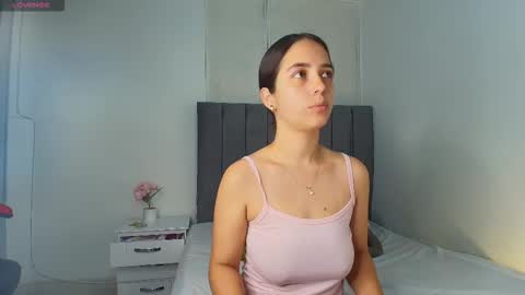 Snapshot of derly_cuervo703031 chatting on November 2025 04:41:01 PM derly_cuervo703031 online show from November 2025 04:41:01 PM