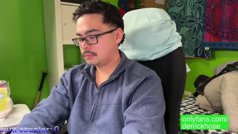 Derrick Hose online show from January 2025 05:41:02 AM