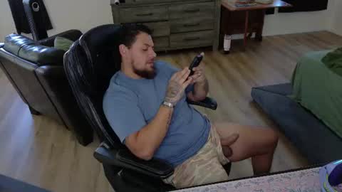 Snapshot of desertadventures25 chatting on June 2026 09:34:01 PM desertadventures25 online show from June 2026 09:34:01 PM