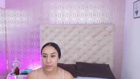 Sara Desire online show from February 2025 12:25:02 PM