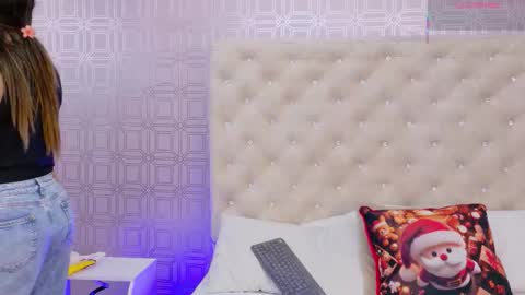 Sara Desire online show from November 2025 12:16:02 PM