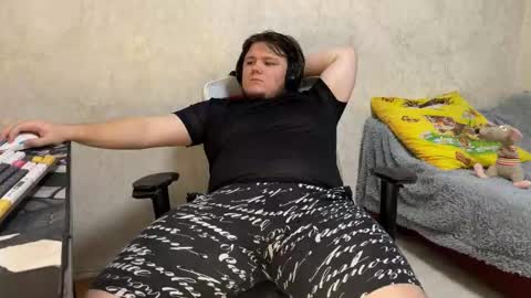 desiredude9 online show from October 2025 04:27:02 PM