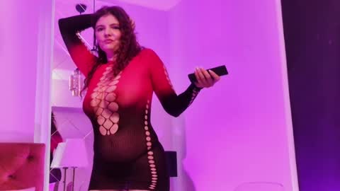 Desiree online show from November 2025 05:24:01 AM