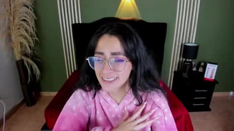 Snapshot of desiring__angel chatting on March 2025 10:07:02 AM Desiring Angel online show from March 2025 10:07:02 AM