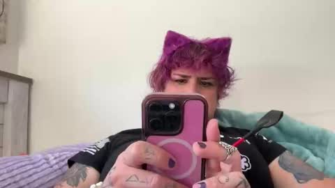 Snapshot of desmondks chatting on October 2025 07:25:02 PM Dezmond online show from October 2025 07:25:02 PM