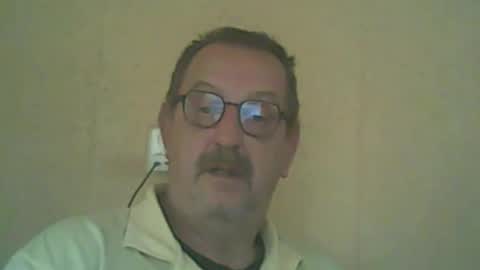 destelp online show from October 2025 12:04:01 PM