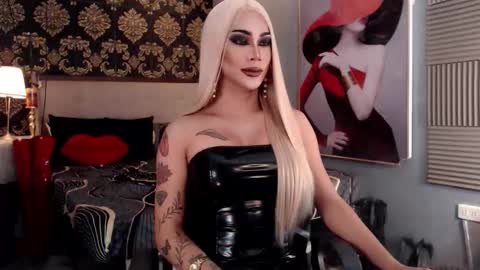 Snapshot of destroyermistressxxx chatting on February 2026 07:01:01 PM destroyermistressxxx online show from February 2026 07:01:01 PM