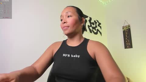 Snapshot of desty_y chatting on September 2025 02:12:02 AM desty_y online show from September 2025 02:12:02 AM