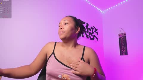 Snapshot of desty_y chatting on October 2025 11:58:01 AM desty_y online show from October 2025 11:58:01 AM