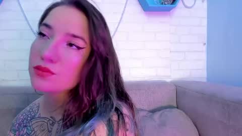 Snapshot of deva_blue chatting on March 2025 03:35:02 AM Deva Blue online show from March 2025 03:35:02 AM