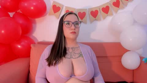 Snapshot of deva_blue chatting on February 2026 05:04:01 AM Deva Blue online show from February 2026 05:04:01 AM