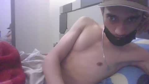 Snapshot of devil0332_0346 chatting on November 2025 01:40:01 AM devil0332_0346 online show from November 2025 01:40:01 AM
