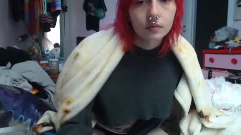 Snapshot of devilg1rl chatting on May 2026 06:48:02 PM poutyangel online show from May 2026 06:48:02 PM