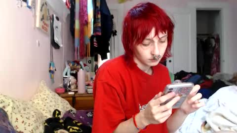 Snapshot of devilg1rl chatting on June 2026 12:56:02 AM poutyangel online show from June 2026 12:56:02 AM