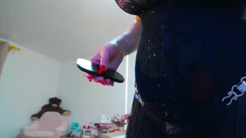 Snapshot of devilishpuss chatting on December 2024 12:50:02 AM AlexaMills online show from December 2024 12:50:02 AM