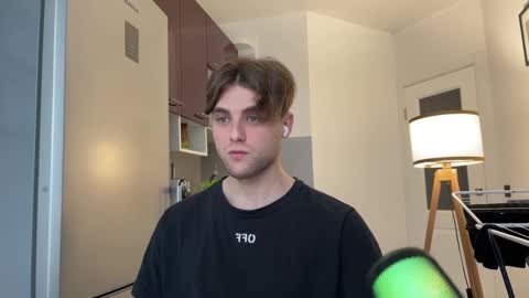 Snapshot of devilnut1 chatting on February 2025 01:37:02 PM devilnut1 online show from February 2025 01:37:02 PM