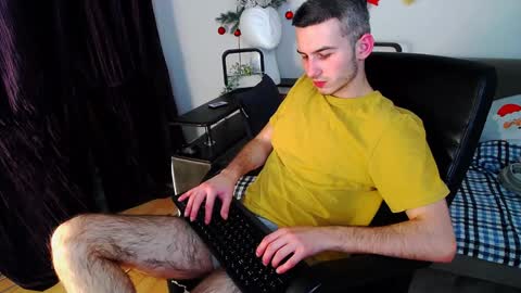 devin_ho online show from December 2024 02:43:02 AM