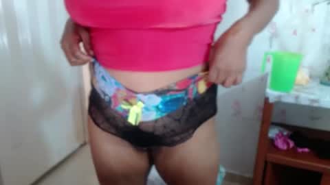 Snapshot of devorasexy2 chatting on September 2025 01:55:01 PM Devora.. online show from September 2025 01:55:01 PM