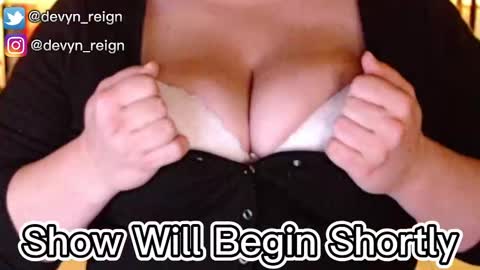 Devyn Reign online show from September 2025 02:24:02 AM