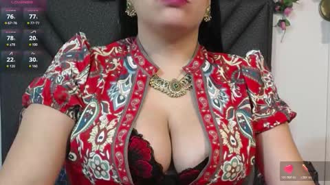 Snapshot of dharanisnisha chatting on October 2025 12:53:02 PM dharanisnisha online show from October 2025 12:53:02 PM