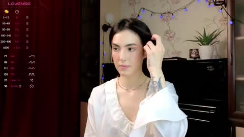 Diana online show from October 2025 02:16:01 PM